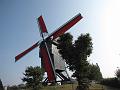 We bezoeken de Hertboommolen, ook de Zepposmolen genoemd, het decor van -Kapitein Zeppos-  uit de jaren '60 (10)
